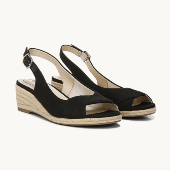 LifeStride Socialite Wedge Sandal (WIDE) - Picture 3 of 6